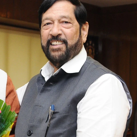 गिरीश बापट 